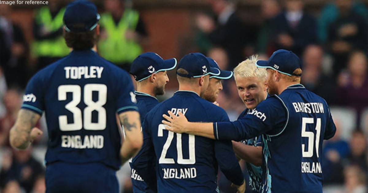 England bowling attack crushes South Africa by 118 runs, series level at 1-1